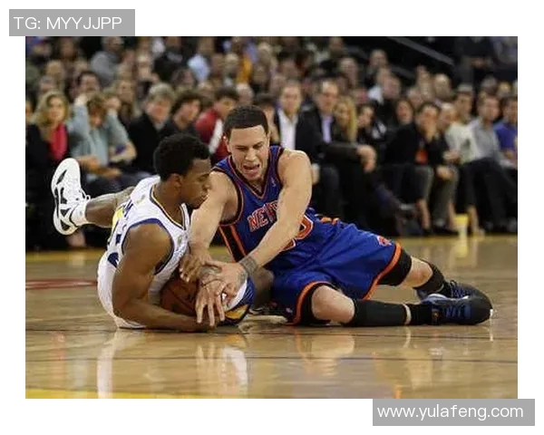 库里与小女孩的篮球对决视频引发热议展现运动精神与友谊的美好瞬间