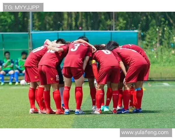 龙城中学校园足球比赛精彩直播尽在眼前快来一起为球队加油助威吧