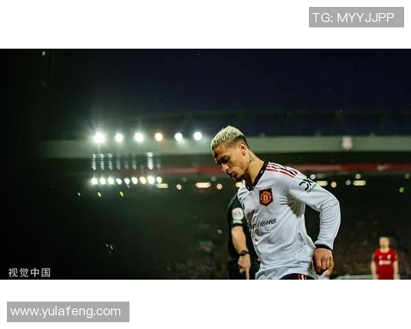 飓风队与圣洛伦索队的激烈对决揭示足球战术的较量与魅力